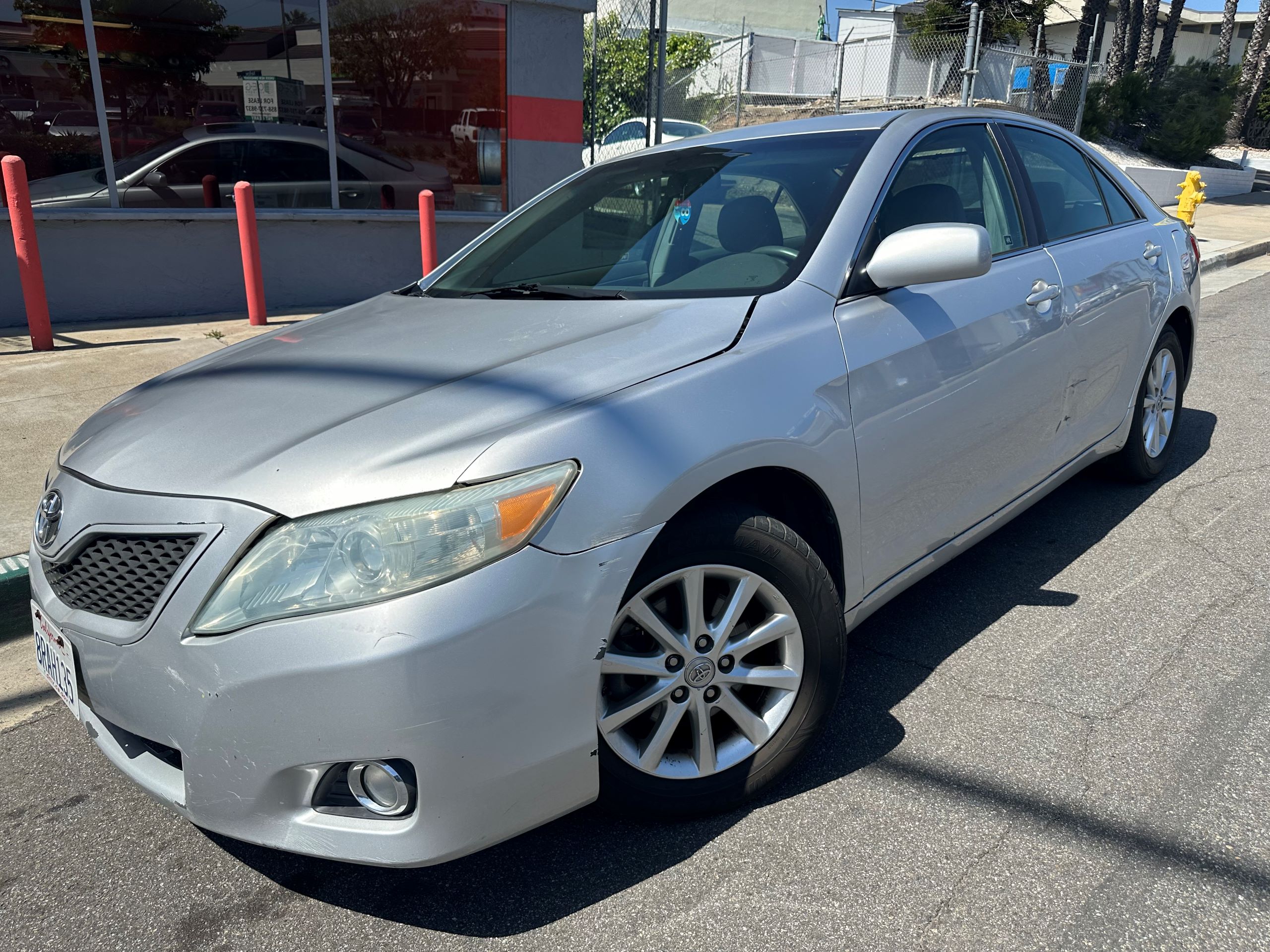 2010 Silver Toyota Camry w_ Back up Camera